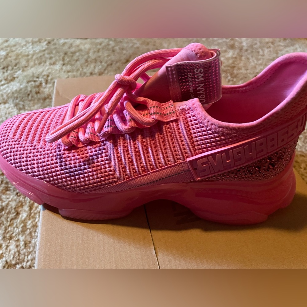 Steve Madden 8.5 mint condition worn once